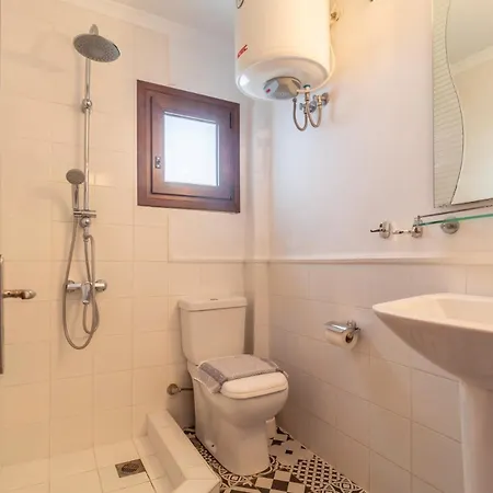 Apartment Properstay 105 - Waterside Flat Polychrono